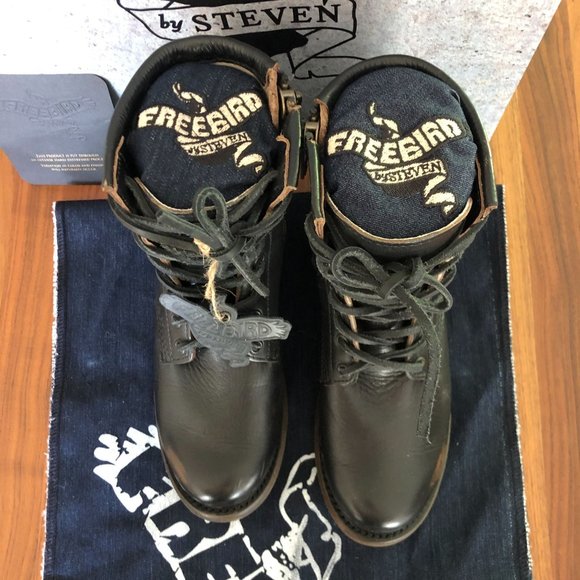 Like new! Freebird by Steven Manchester Combat Boots Black Size 6 Booties - Picture 8 of 16